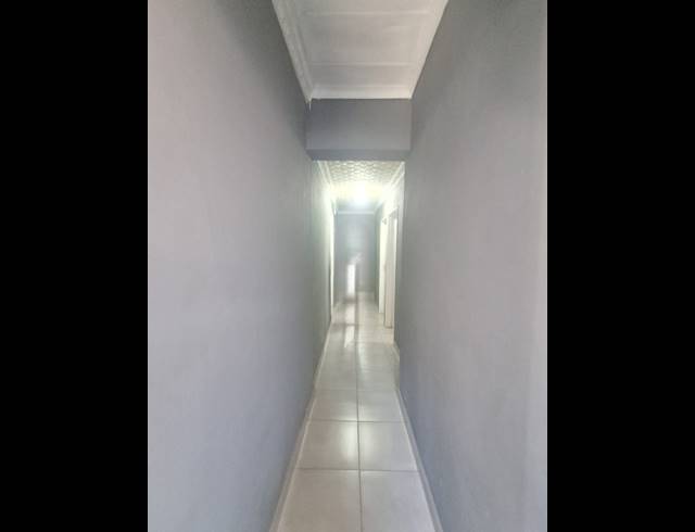 9 BEDROOM HOUSE FOR SALE IN BEDWORTH PARK
